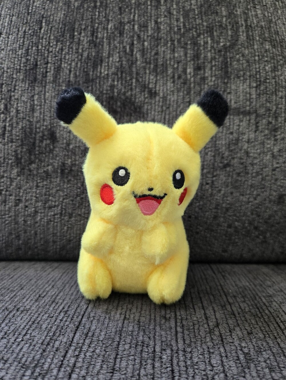 Pokemon Mini Pikachu Fluffy Plush Toy